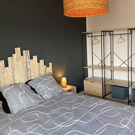 « L'Escale » Apartment Le Port Bagian luar foto