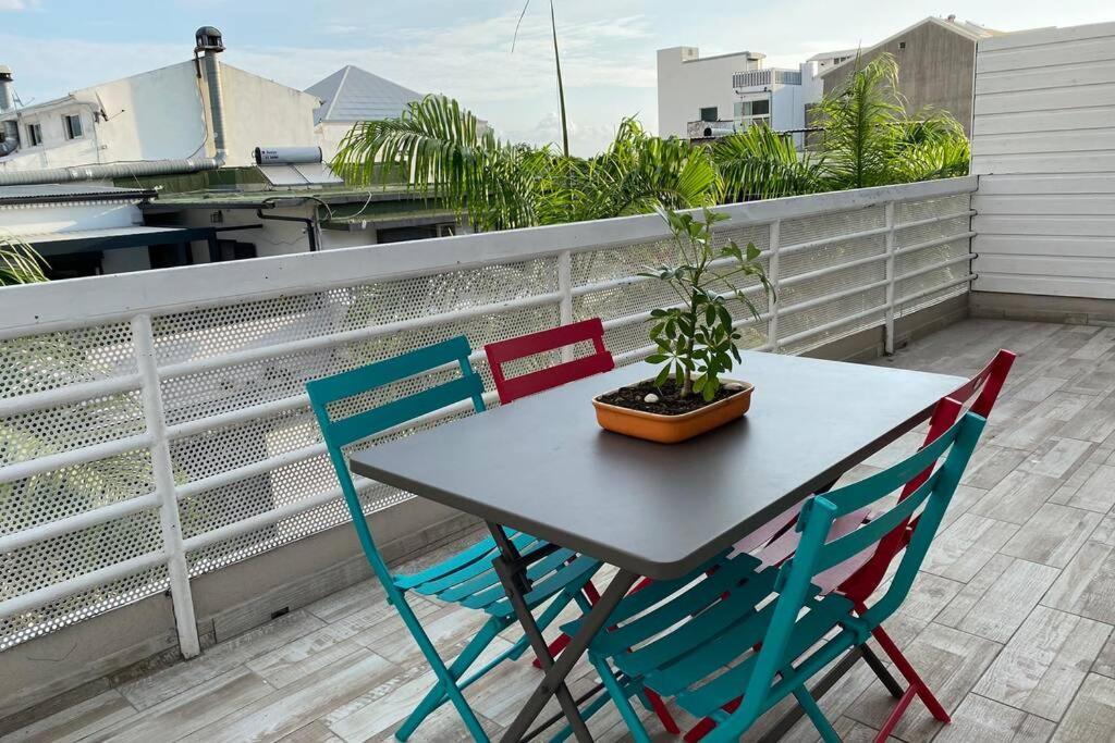 « L'Escale » Apartment Le Port Bagian luar foto