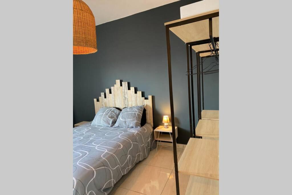 « L'Escale » Apartment Le Port Bagian luar foto